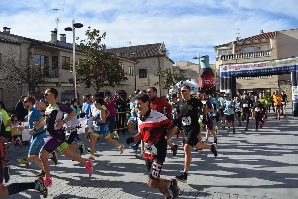 Foto 6 - El I Duatl&oacute;n Cross de Villamayor corona a Antonio Cerezo y Sonia S&aacute;nchez como vencedores