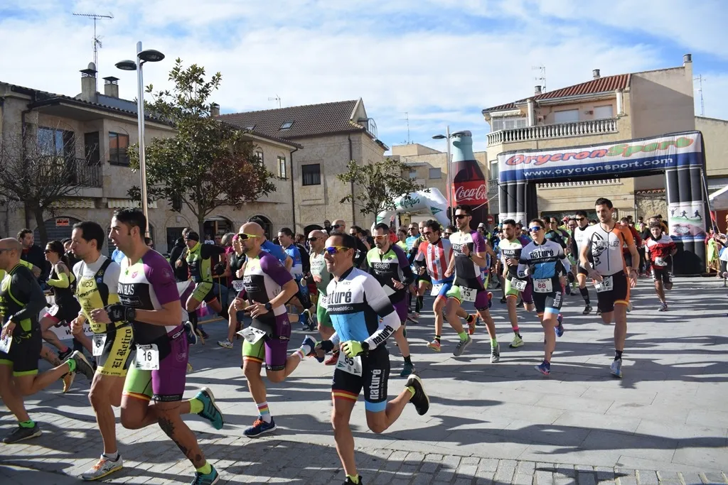 Foto 3 - El I Duatl&oacute;n Cross de Villamayor corona a Antonio Cerezo y Sonia S&aacute;nchez como vencedores