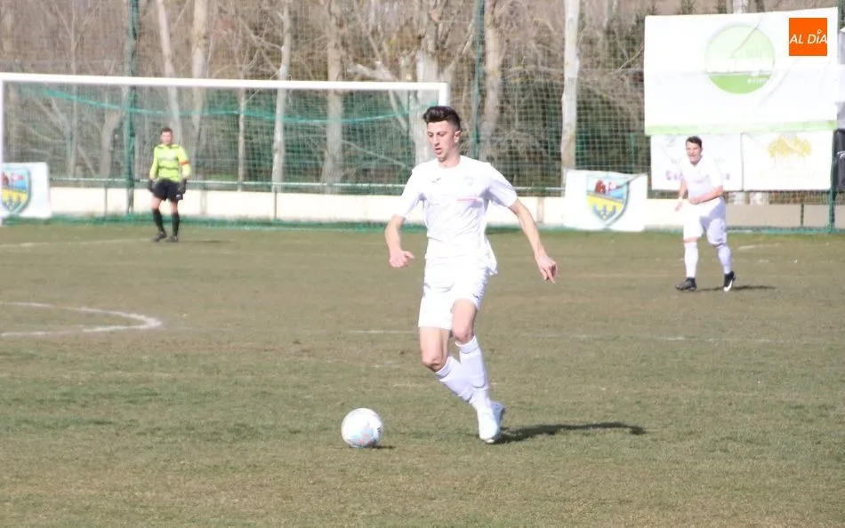 Foto 10 - Alba de Tormes CF. Resultados del fin de semana