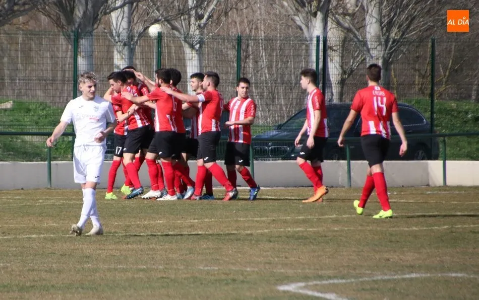 Foto 6 - Alba de Tormes CF. Resultados del fin de semana