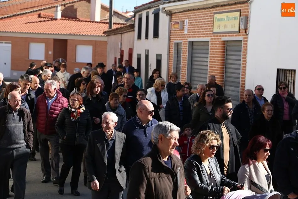 Foto 3 - Babilafuente festeja a San Blas con sones charros