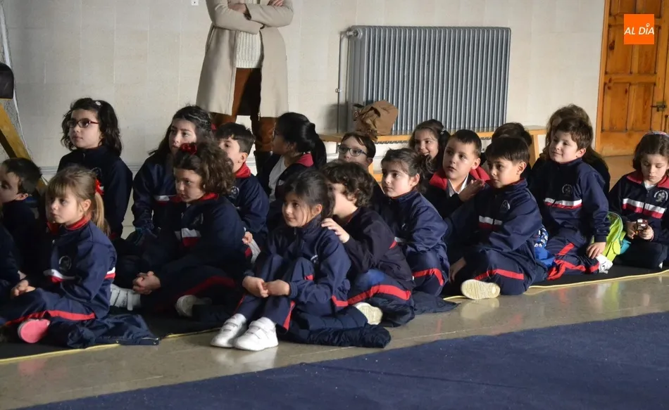 Foto 5 - El Colegio Misioneras de la Providencia celebra su fiesta con &oacute;pera y orientaci&oacute;n  