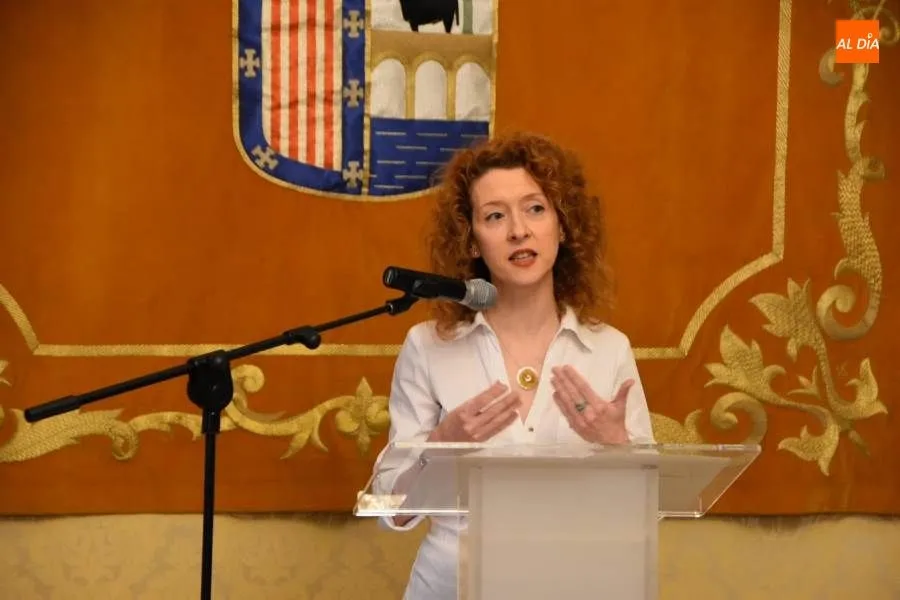 La primer teniente de alcalde de Salamanca y afiliada de Ciudadanos, Ana Suárez, en el Ayuntamiento. Foto de Paula Zorita
