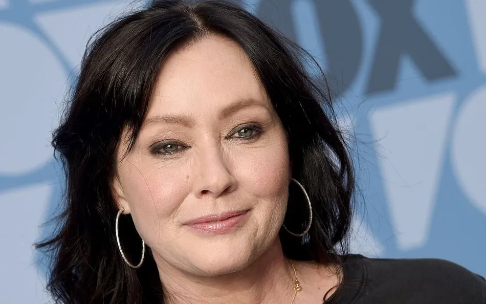 Shannen Doherty revela entre lágrimas que vuelve a estar enferma  