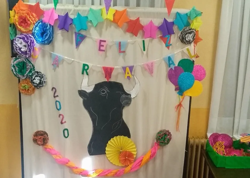 Foto 2 - El Centro de Mayores reuni&oacute; a medio centenar de personas para festejar San Blas  