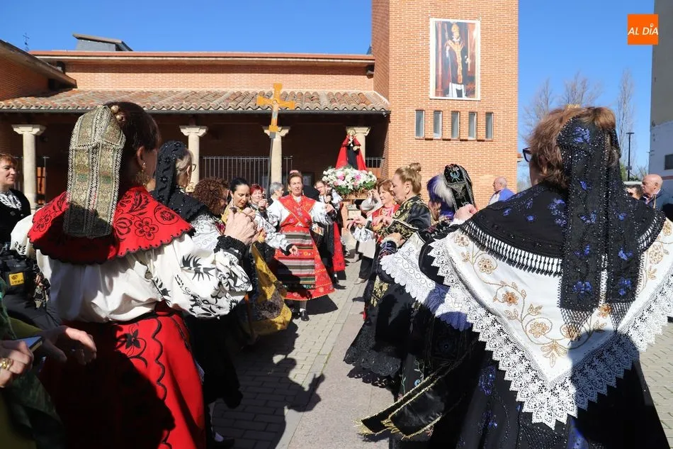 Foto 3 - Bailes y buen humor en la fiesta de las &aacute;guedas de Santa Marta de Tormes