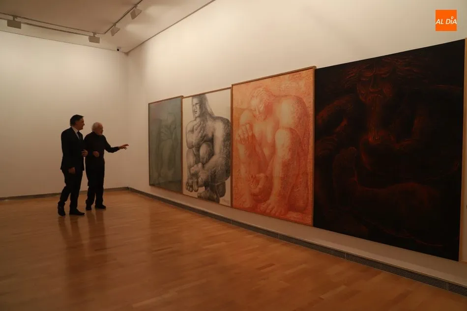 Foto 11 - &lsquo;Hecatombe&rsquo;, 70 obras de Ramiro Tapia muestran el universo de artista en el DA2