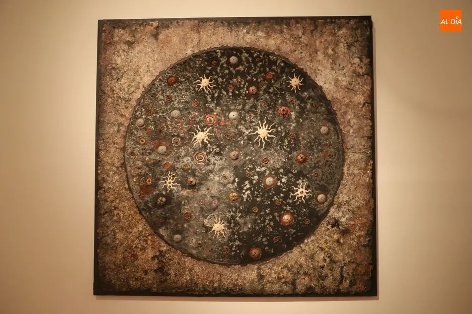 Foto 2 - &lsquo;Hecatombe&rsquo;, 70 obras de Ramiro Tapia muestran el universo de artista en el DA2