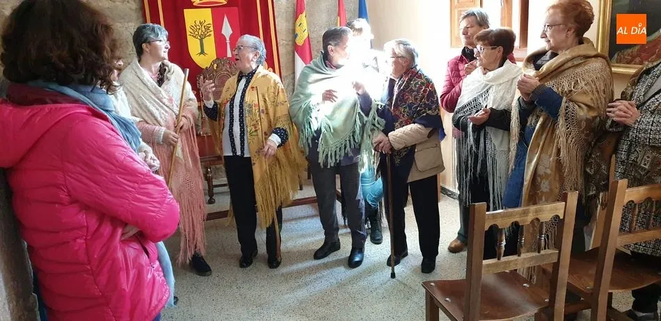 Foto 3 - C&aacute;nticos en honor a Santa &Aacute;gueda en Mogarraz