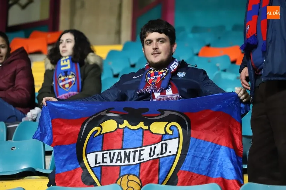 Foto 4 - Salamanca disfruta de la Supercopa en el Helm&aacute;ntico