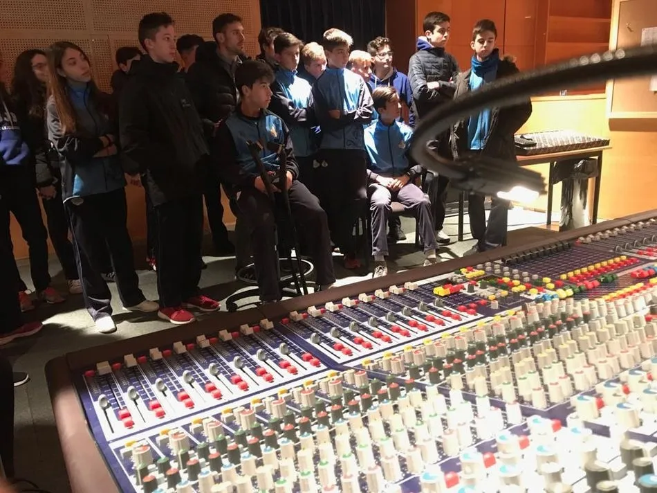 Foto 3 - Visita al CAEM de los alumnos del Colegio San Juan Bosco  