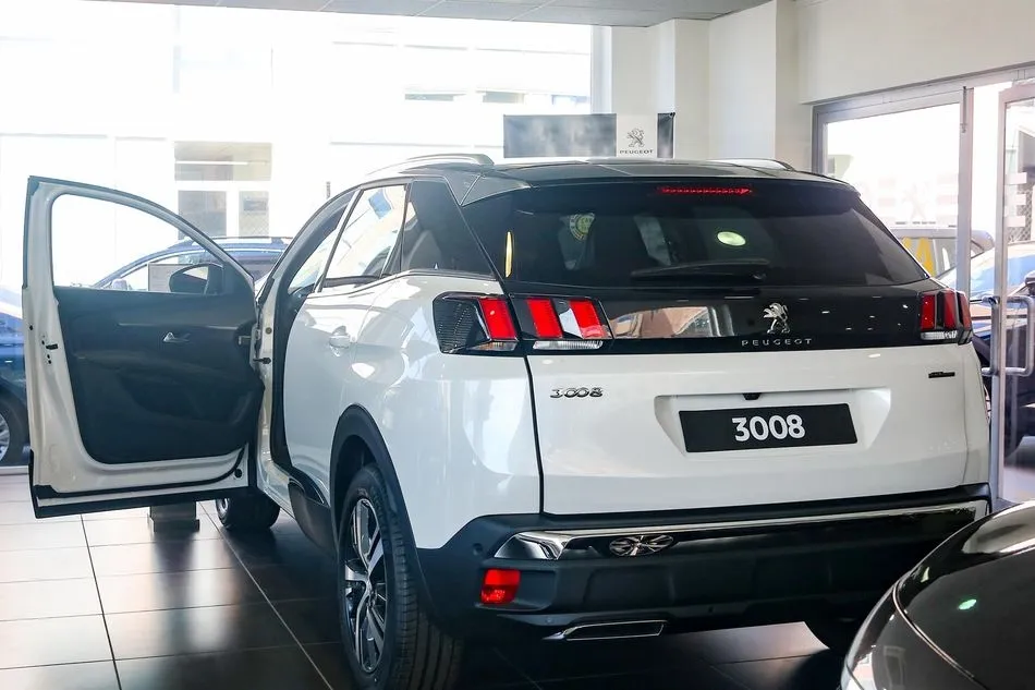 Imagen de un concesionario. Foto: EP