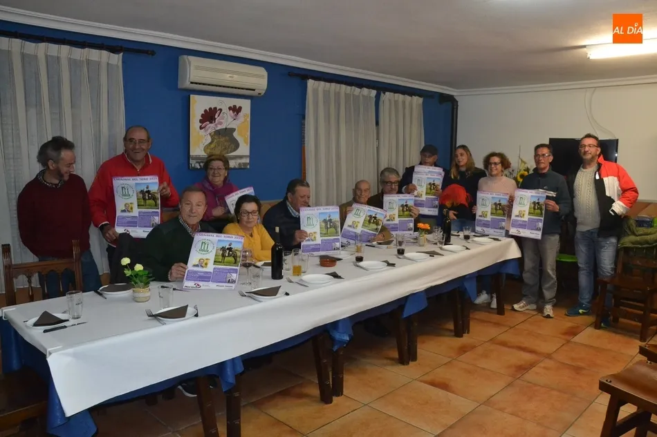 Foto 2 - La yegua Morenita se convierte en el nuevo equino de los Amigos del Alguacilillo  
