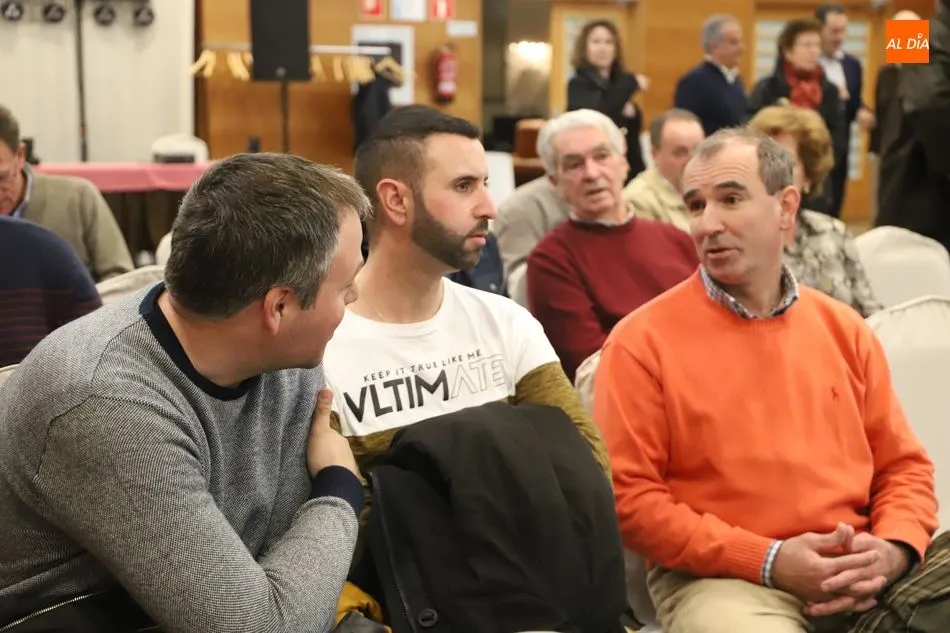 Foto 4 - El PP transmite &ldquo;tranquilidad&rdquo; a los alcaldes reiterando que &ldquo;no se va a cerrar ning&uacute;n...