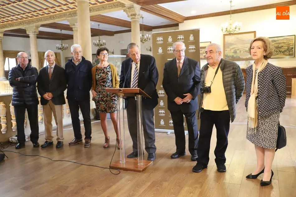 Foto 2 - &lsquo;Retrospectiva&rsquo;, parte de la obra de Mariano S. &Aacute;lvarez del Manzano llega al Casino