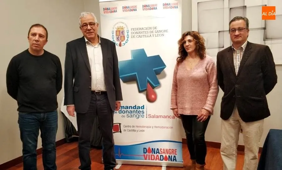 Representantes de la Hermandad de Donantes de Salamanca. Foto de Lydia González