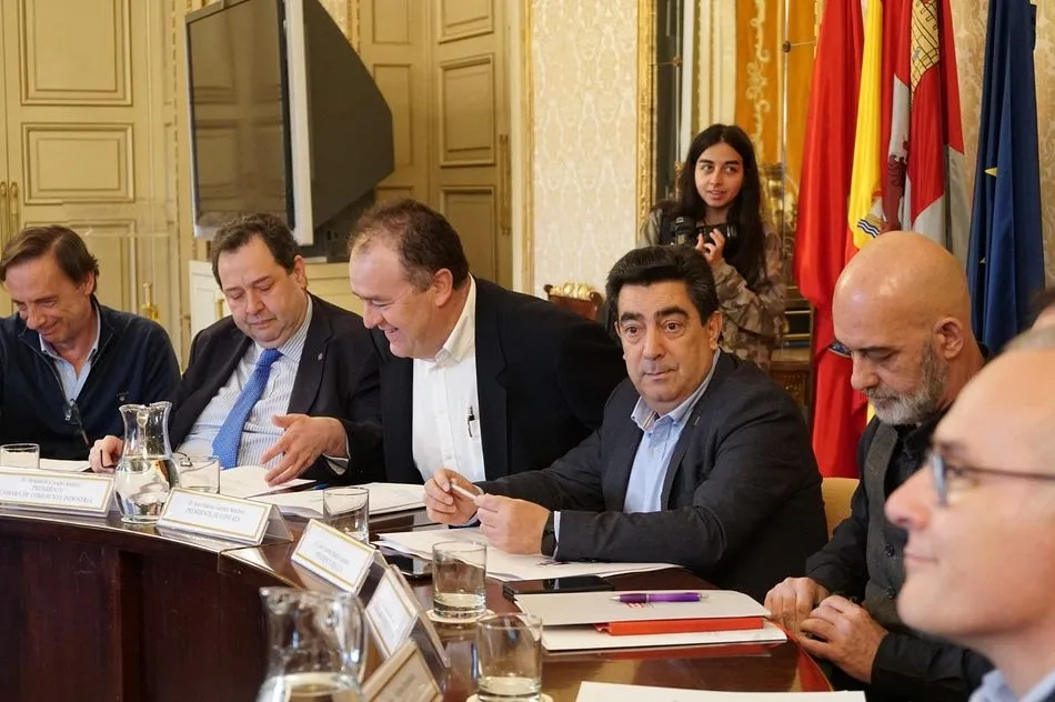 Foto 4 - La Confederaci&oacute;n de Empresarios de Salamanca entra a formar parte del Consejo de la Ciudad