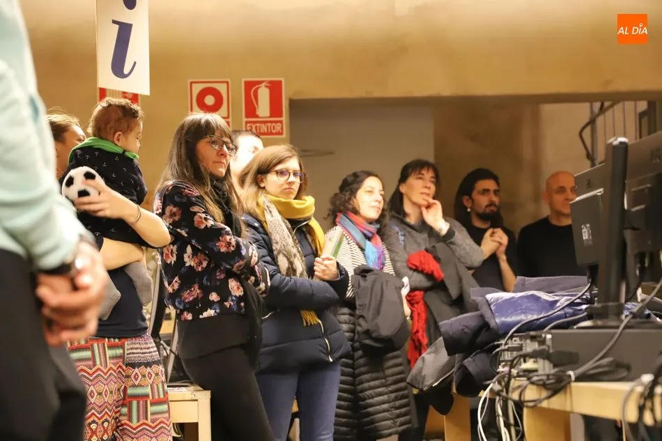 Foto 8 - Cuerpo, voz y movimiento, veh&iacute;culos de expresi&oacute;n art&iacute;stica en la Casa de las Conchas