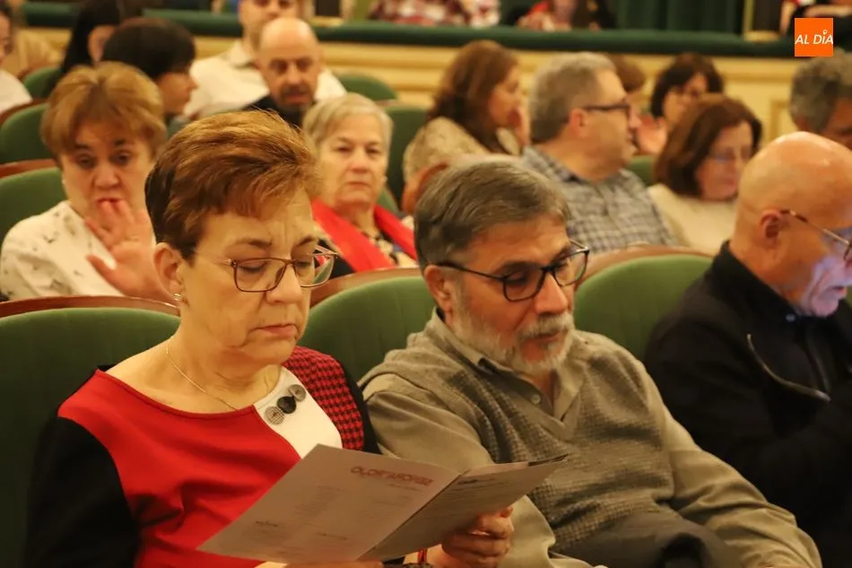 Foto 6 - Jos&eacute; Sacrist&aacute;n encandila al p&uacute;blico salmantino interpretando a Delibes