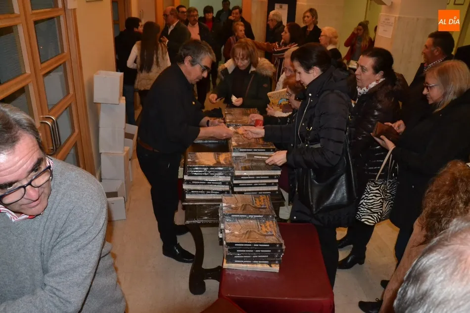 Foto 8 - Jos&eacute; Pinto, Naval&oacute;n o Los Pichoga, entre los m&uacute;ltiples protagonistas del Libro del Carnaval 2020 ...