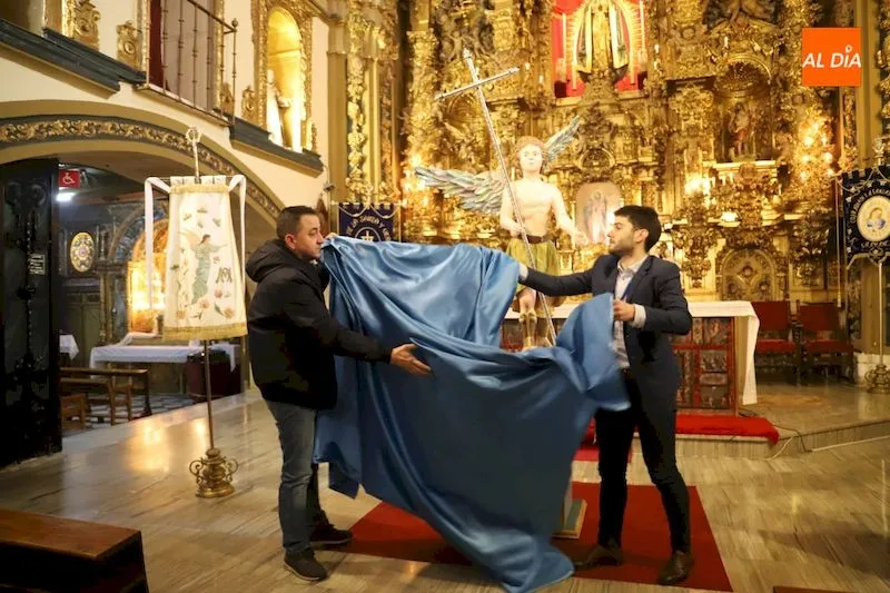 Foto 4 - La Cofrad&iacute;a de la Santa Vera Cruz suma una nueva imagen procesional a su rico patrimonio  