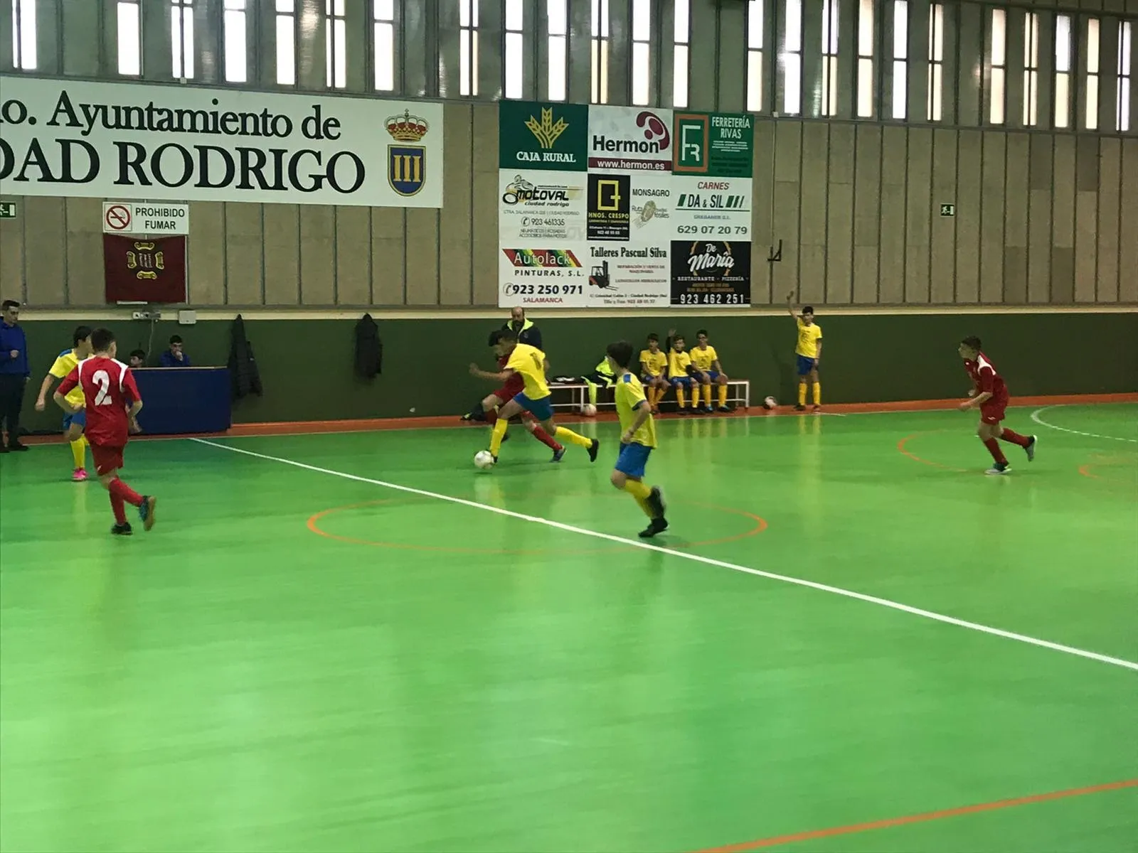 Foto 5 - El equipo infantil del CD Los Leones de Vitigudino se proclama en Ciudad Rodrigo campe&oacute;n de la 1&ordf; ...