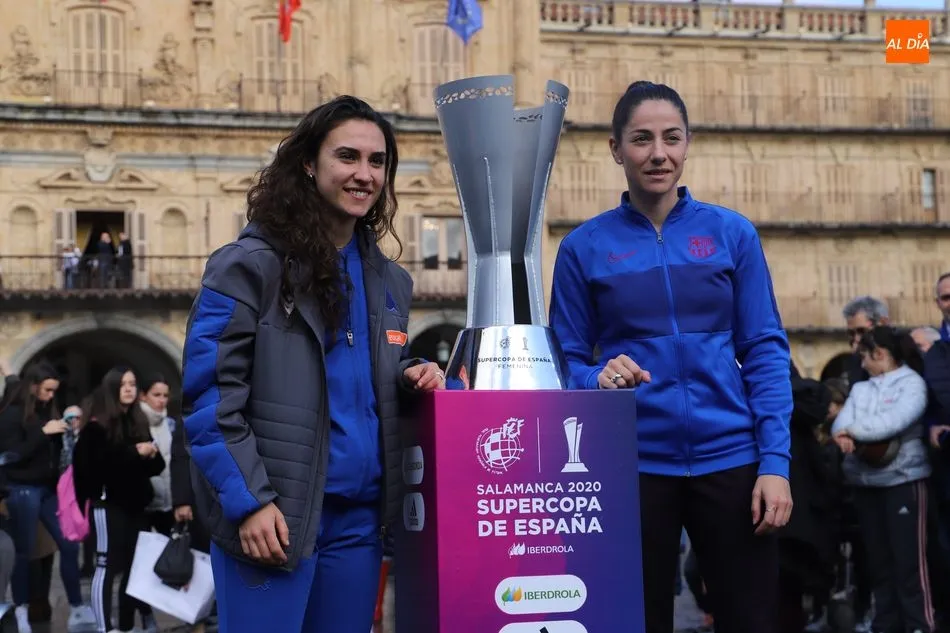 Foto 9 - El Barcelona y la Real Sociedad pelean por la primera Supercopa Femenina de la historia