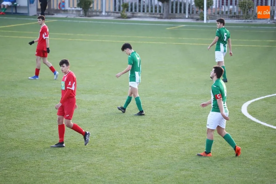 Foto 3 - Resultados, clasificaciones e im&aacute;genes del f&uacute;tbol base regional  