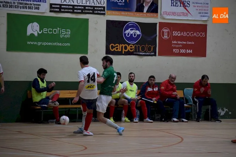 Foto 9 - Peleada victoria del Piensos Dur&aacute;n Albense ante un correoso Uni&oacute;n Arroyo (5-3)