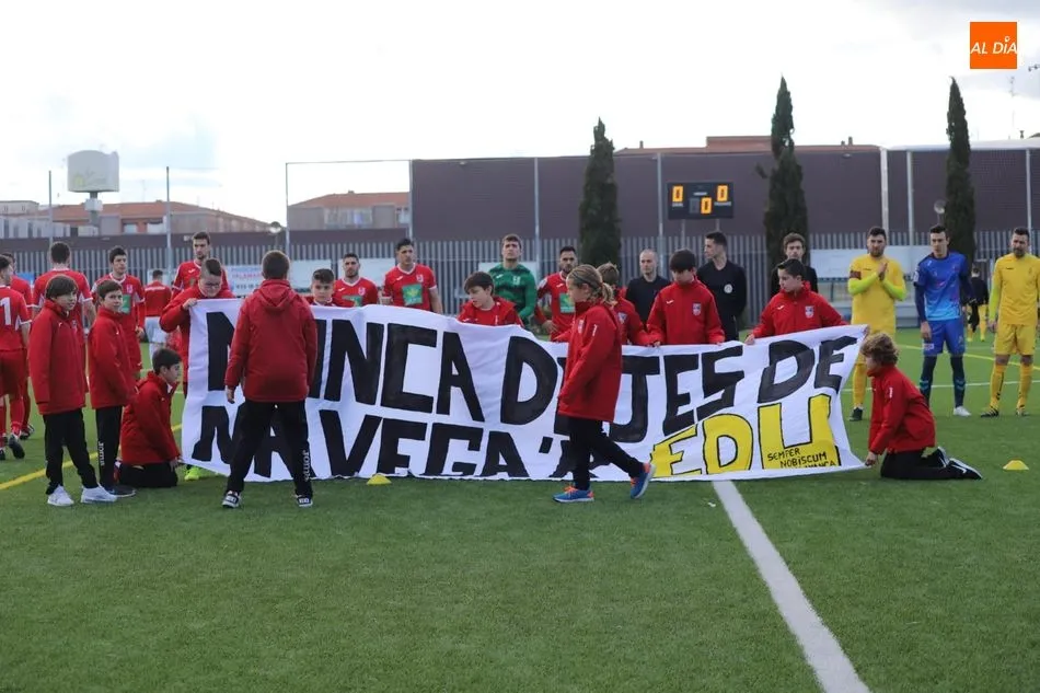 Foto 10 - Antonio Paz y Garrido le dan la vida al Pe&ntilde;aranda en la remontada frente a la UVA (2-1)