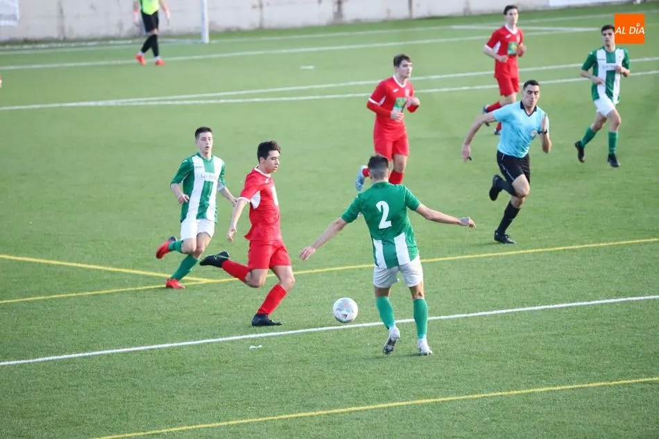 Foto 10 - Resultados, clasificaciones e im&aacute;genes del f&uacute;tbol base regional  