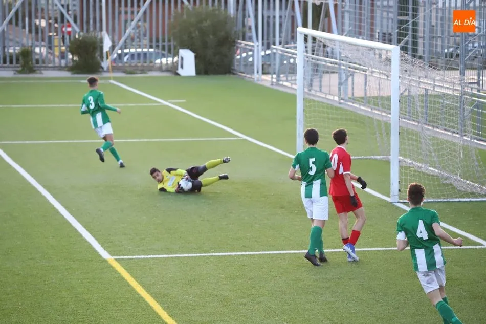 Foto 5 - Resultados, clasificaciones e im&aacute;genes del f&uacute;tbol base regional  