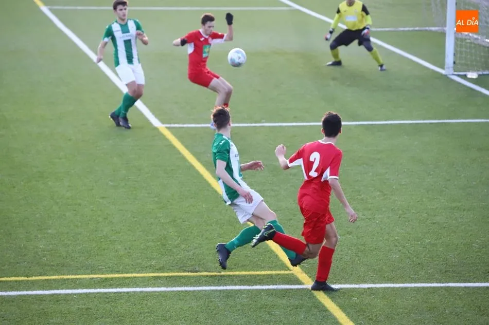 Foto 4 - Resultados, clasificaciones e im&aacute;genes del f&uacute;tbol base regional  