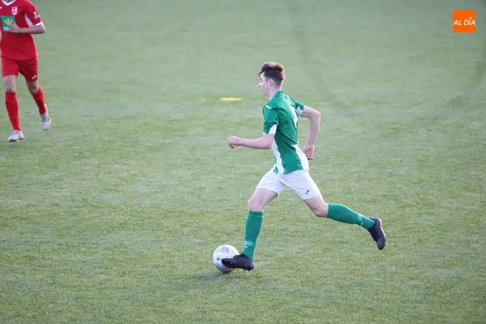 Foto 2 - Resultados, clasificaciones e im&aacute;genes del f&uacute;tbol base regional  