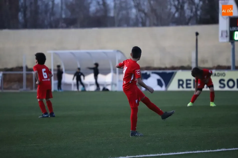 Foto 10 - Resultados, clasificaciones e im&aacute;genes del f&uacute;tbol base provincial  
