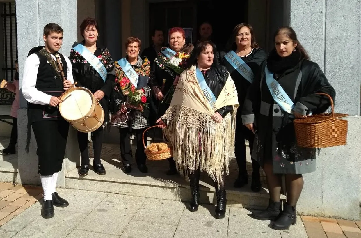 Navasfrías aprovecha el fin de semana para festejar a Santa Águeda  