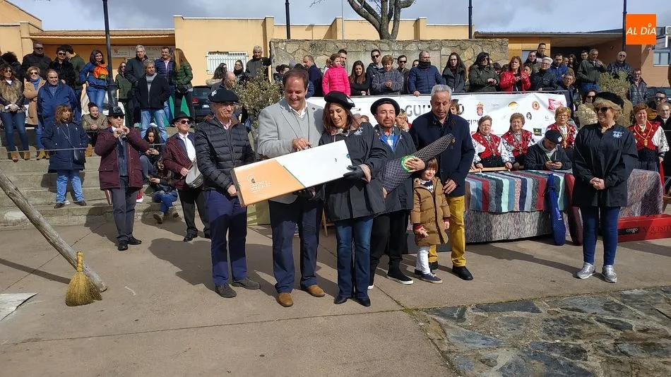Foto 2 - Jos&eacute; Manuel Parada anima una gastron&oacute;mica matanza en Guijuelo