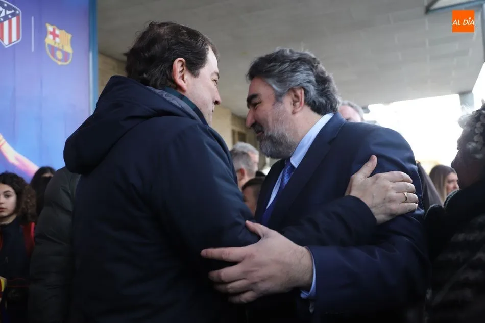 Foto 9 - Rubiales, Carbayo y Ma&ntilde;ueco, entre las personalidades m&aacute;s destacadas de la final de la Supercopa