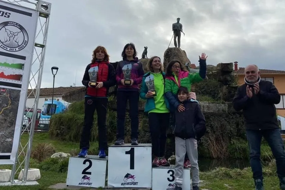 Foto 8 - Abel Carretero pone r&eacute;cord a la&nbsp;IV Trail Secretos del Duero de Aldead&aacute;vila con 400 atletas  