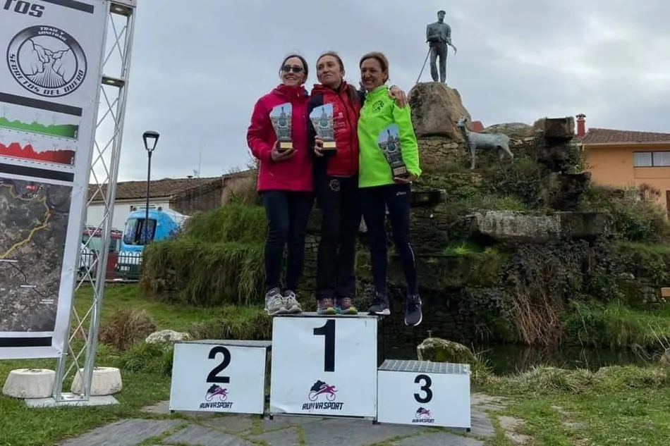 Foto 6 - Abel Carretero pone r&eacute;cord a la&nbsp;IV Trail Secretos del Duero de Aldead&aacute;vila con 400 atletas  