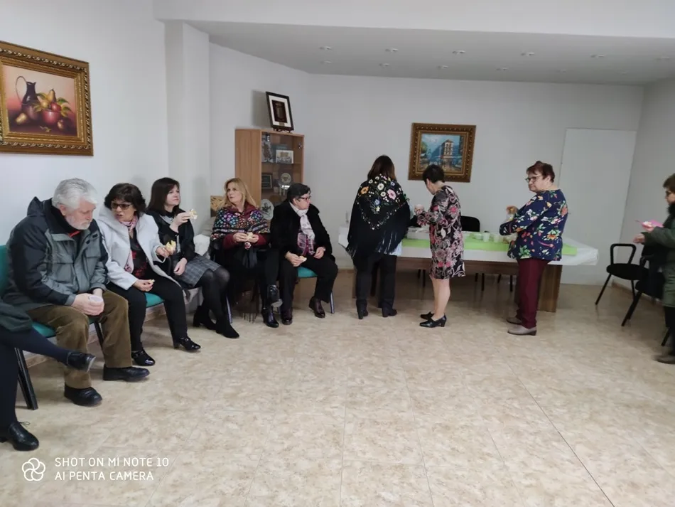 Foto 8 - Las mujeres de Villoruela celebran Santa &Aacute;gueda