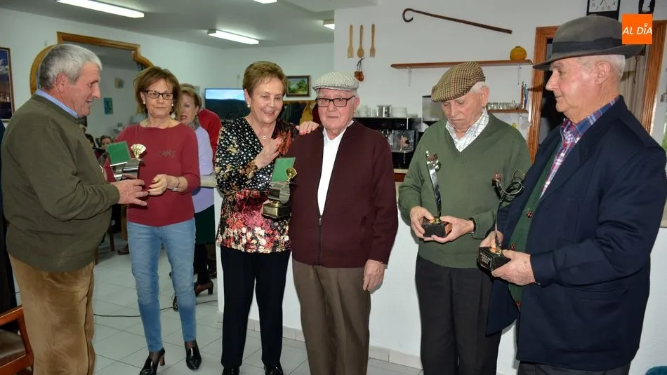 Foto 7 - Jos&eacute; Herrero y Manuel Bernal consiguen el XIX Campeonato de Tute del hogar del jubilado de...
