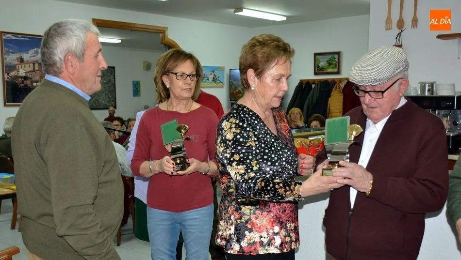 Foto 8 - Jos&eacute; Herrero y Manuel Bernal consiguen el XIX Campeonato de Tute del hogar del jubilado de...