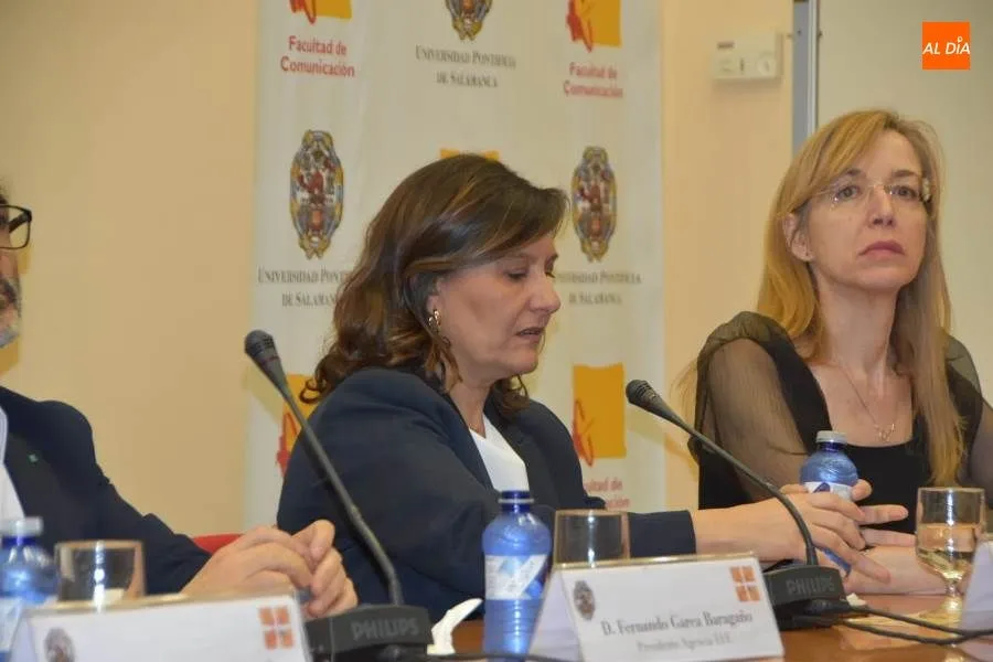 Foto 4 - La UPSA se suma al 80 aniversario de la Agencia EFE con un interesante coloquio