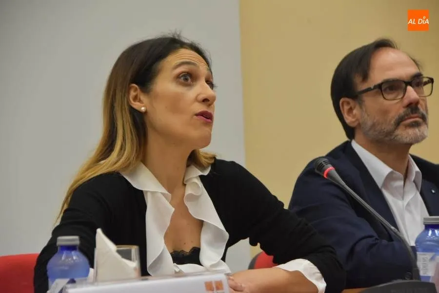 Foto 3 - La UPSA se suma al 80 aniversario de la Agencia EFE con un interesante coloquio