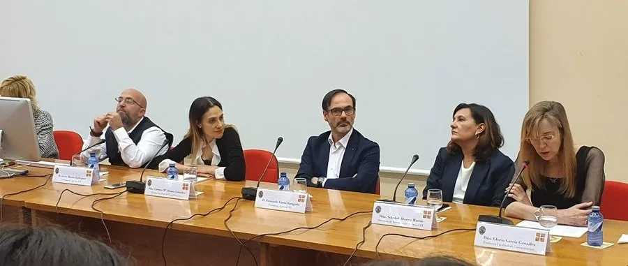 Foto 2 - La UPSA se suma al 80 aniversario de la Agencia EFE con un interesante coloquio