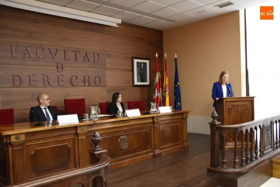 Foto 6 - Ana Pastor aboga por &ldquo;la cohesi&oacute;n" del territorio nacional y evitar discursos como el de "qu&eacute;...