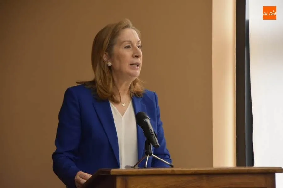 Foto 4 - Ana Pastor aboga por &ldquo;la cohesi&oacute;n" del territorio nacional y evitar discursos como el de "qu&eacute;...