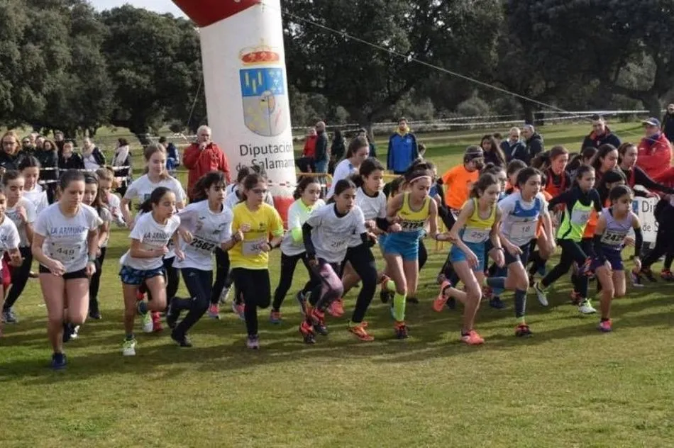 Foto 2 - Buen papel del CD Los Leones de Vitigudino en la prueba de campo a trav&eacute;s  