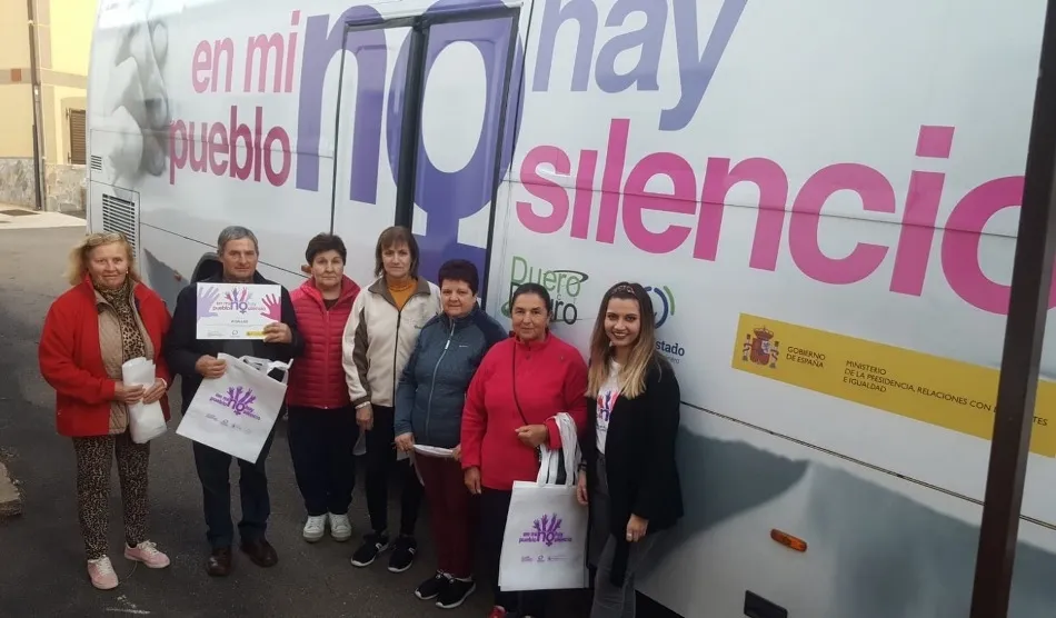 La campaña ‘En mi pueblo NO hay silencio’ llega a seis localidades de la comarca mirobrigense  